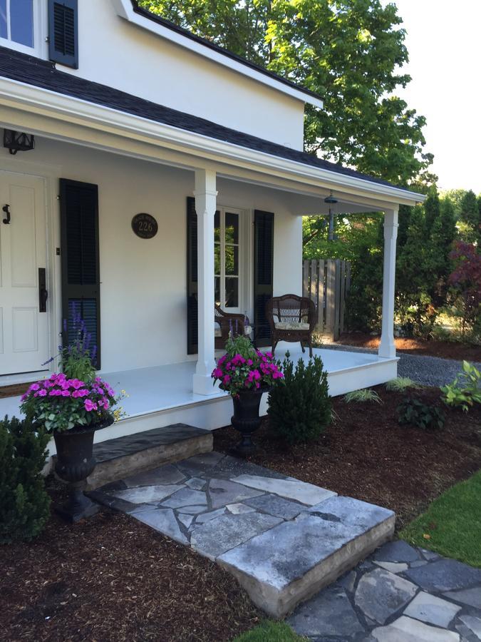 Bed & Breakfast Grace House *